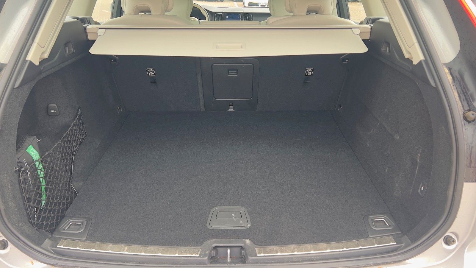 Volvo XC60 B5 D Ultimate Bright AWD*AHK*STHZG*Massage*