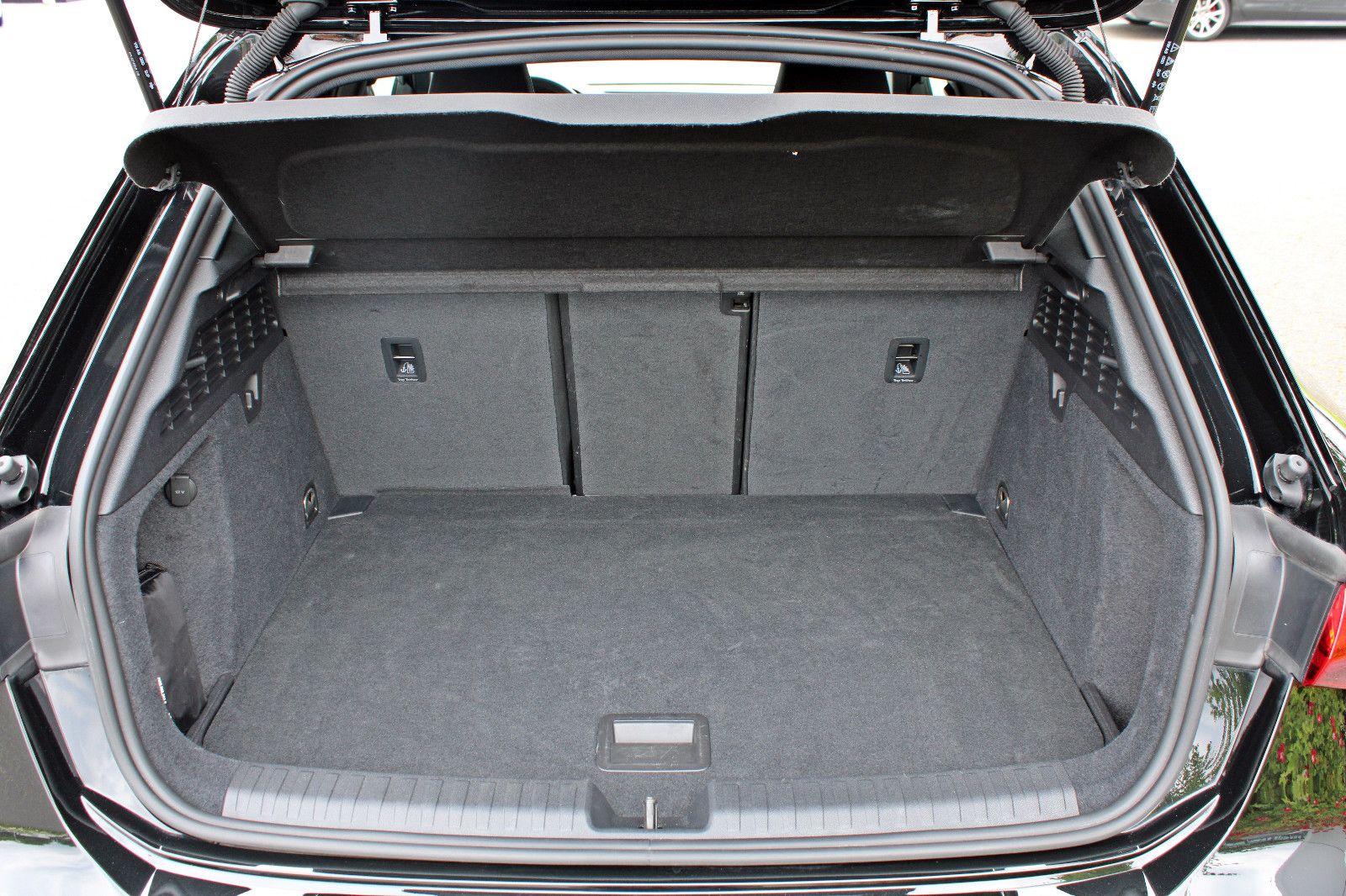 Audi A3 Sportback 35 TDI S-tronic - Samsaru's Car Outlet