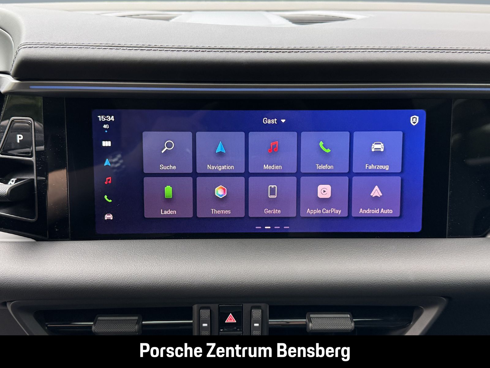 Porsche Macan Electric 4