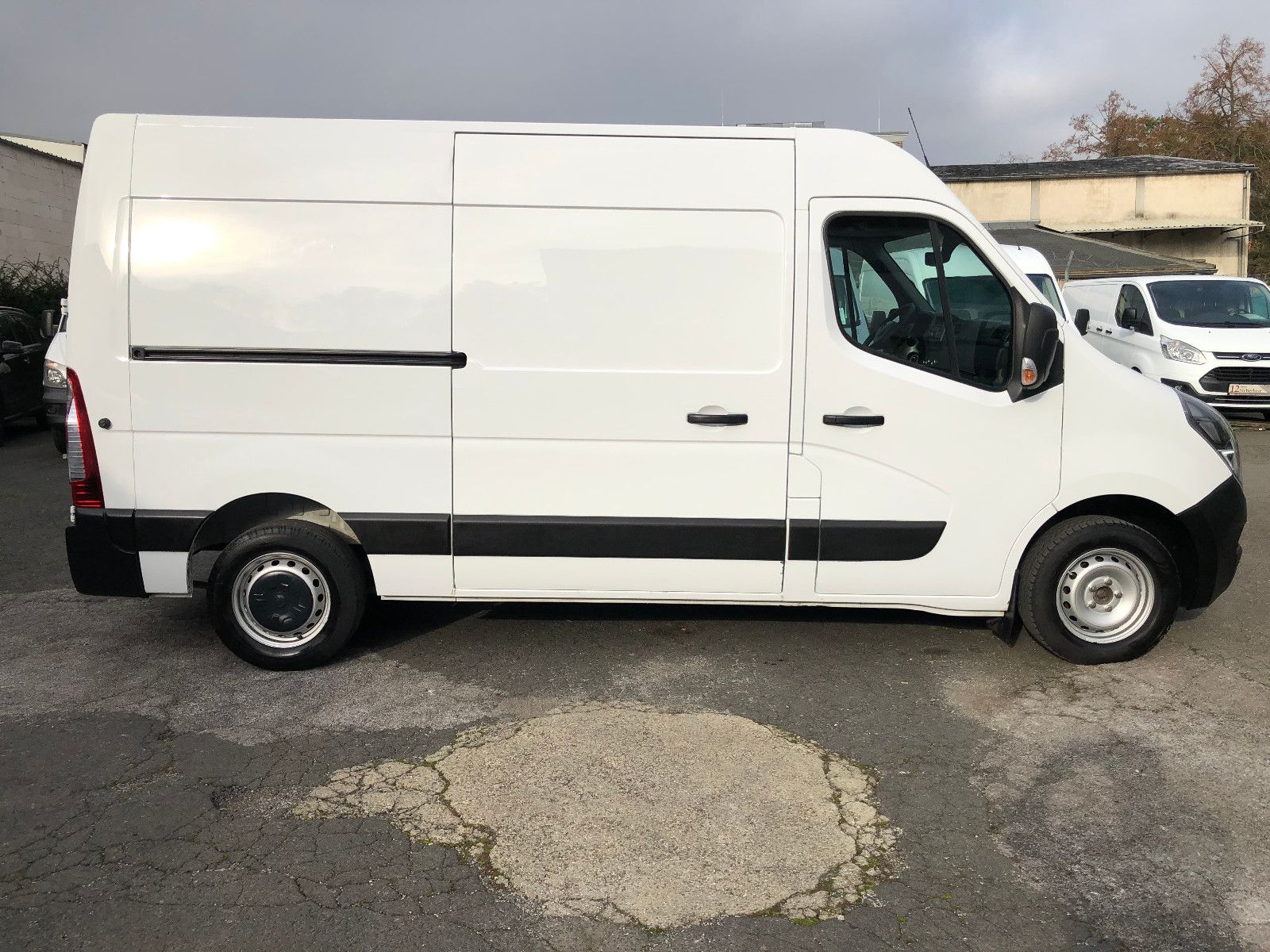 Opel Movano L2H2 Kasten 2.3 CDTI AUT. - Samsaru's Car Outlet