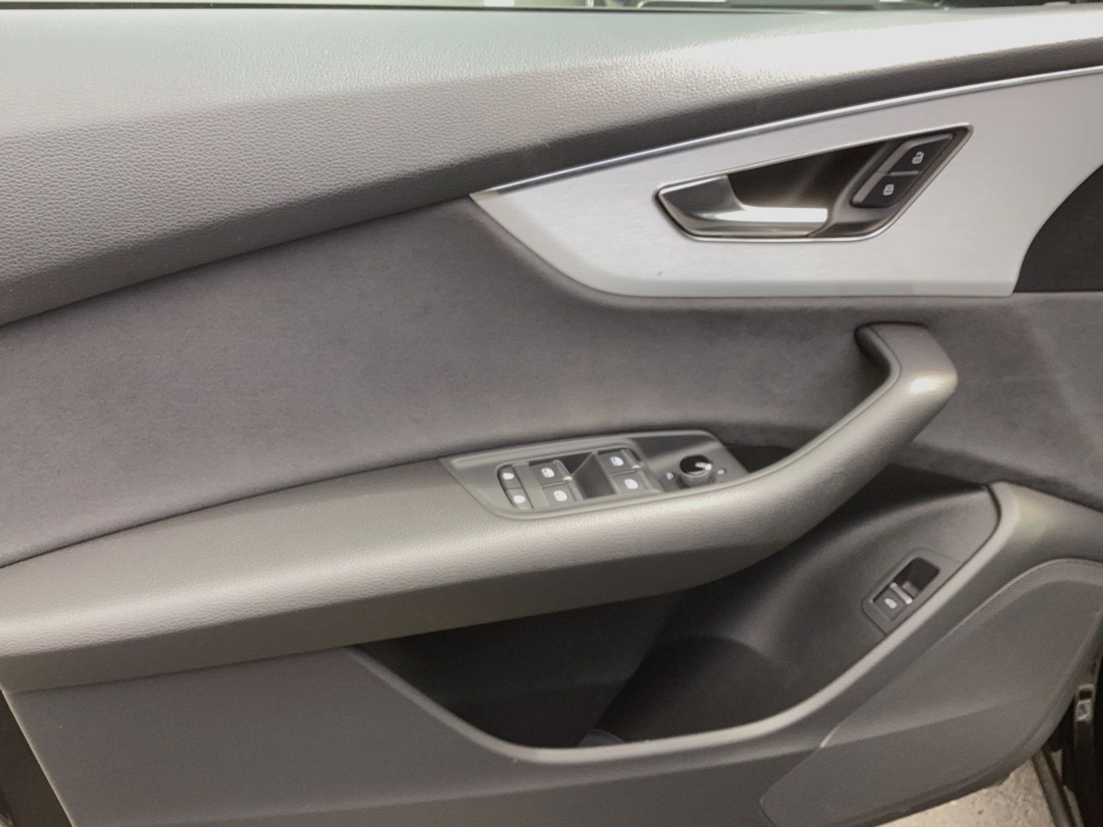 Audi Q8 50 TDI Q 2x S LINE AHK LM22 OPS+