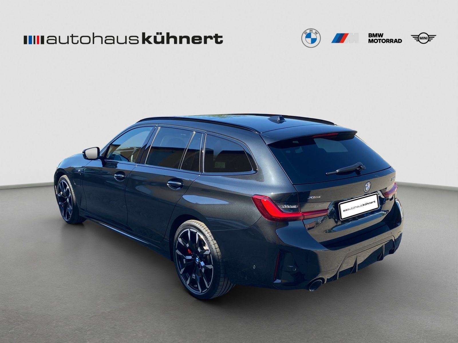 BMW 330e xDrive touring ///M Sport PRO PanoSD AHK AC