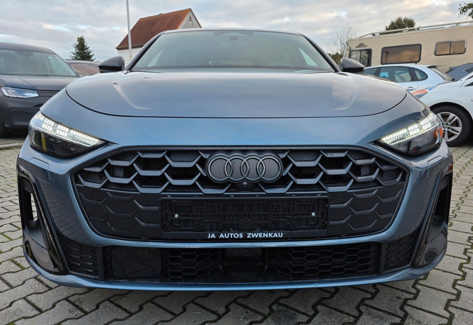 Audi A5 Limousine TFSI 150kW quattro S Line,YouTube !