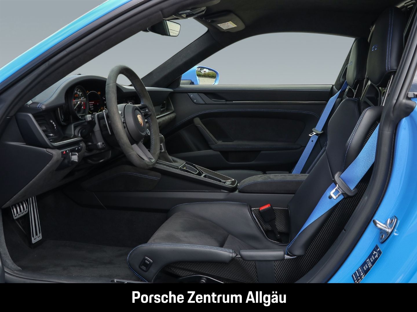 Porsche 992 911 GT3 - Samsaru's Car Outlet