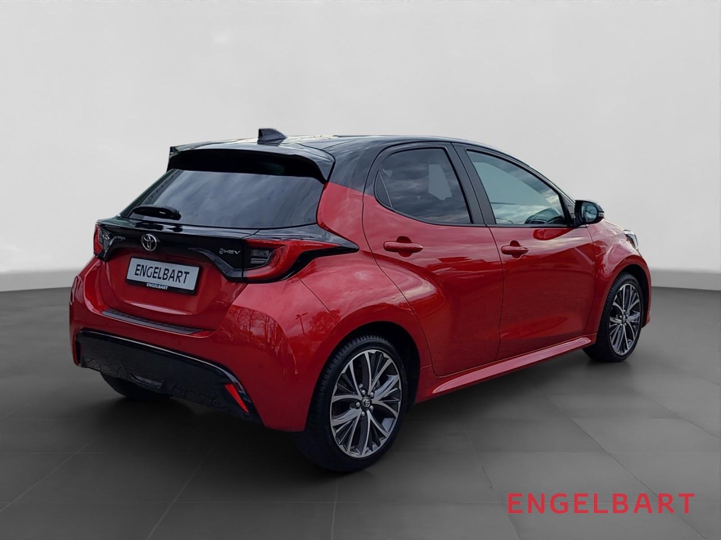 Toyota Yaris Hybrid Style Plus Apple CarPlay Android Au