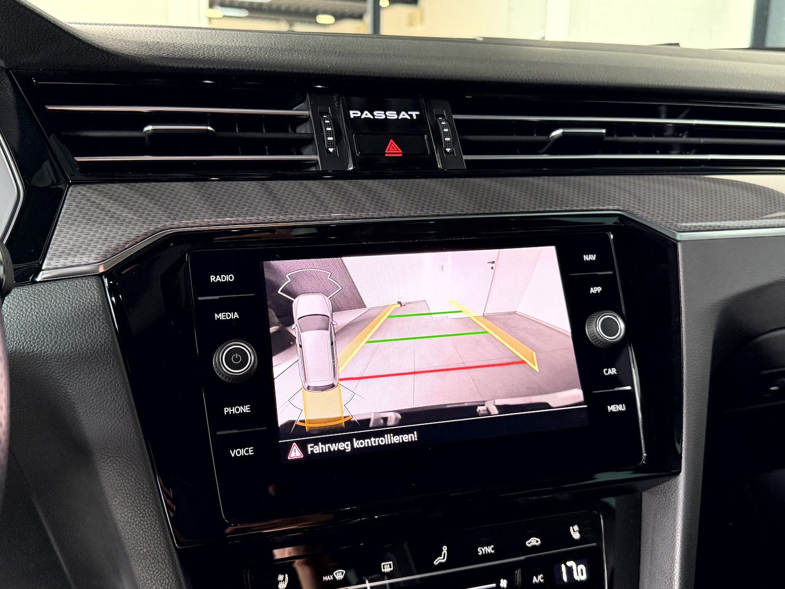 Volkswagen Passat Alltrack Variant 2.0 TDI DSG*Pano*AHK*IQ*