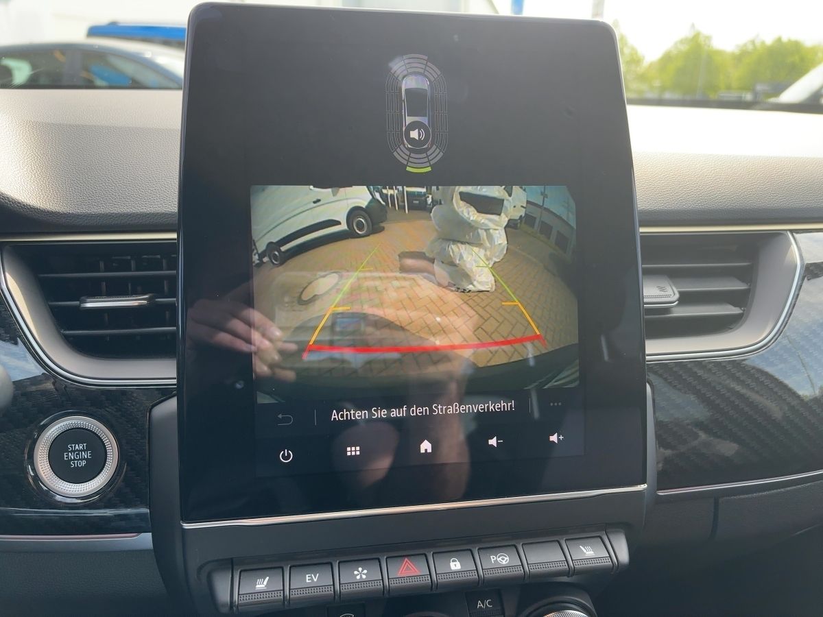 Renault Arkana E-TECH 145 E-Tech Engineered - Samsaru's Car Outlet