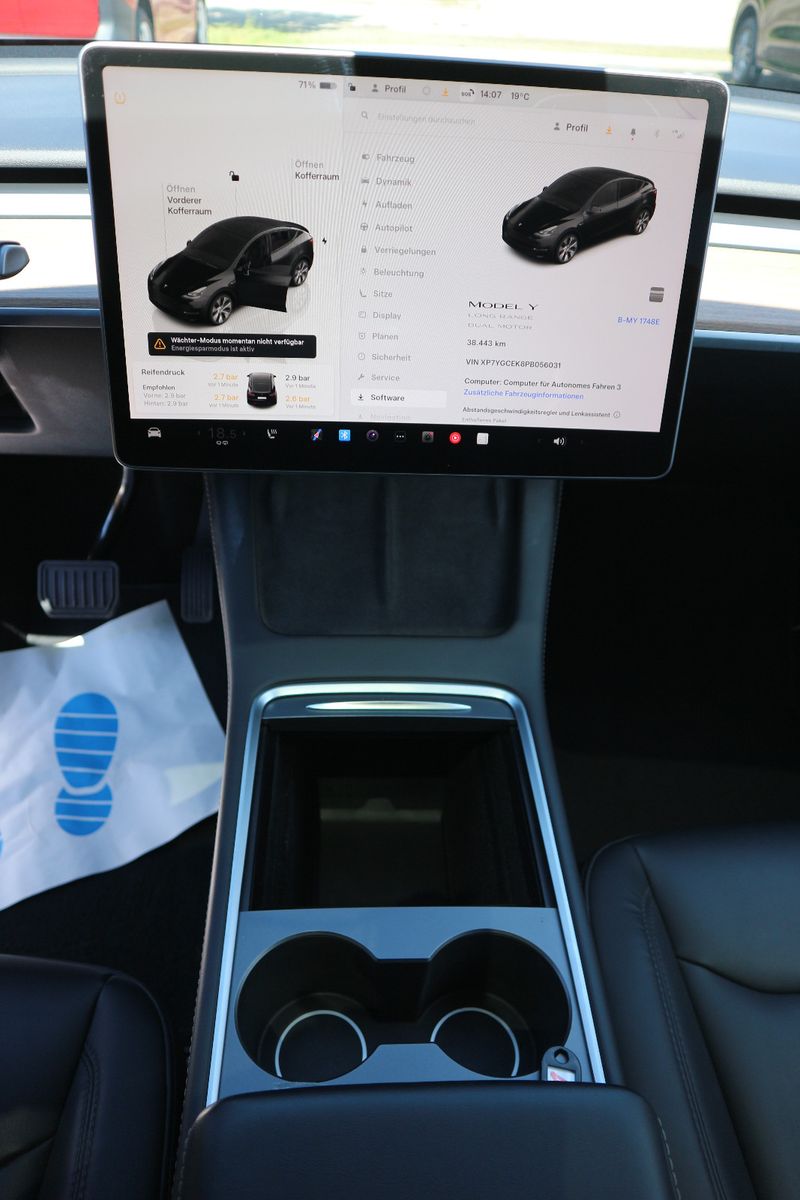 Tesla Model Y Long Range Dual AWD Leder Panoramadach