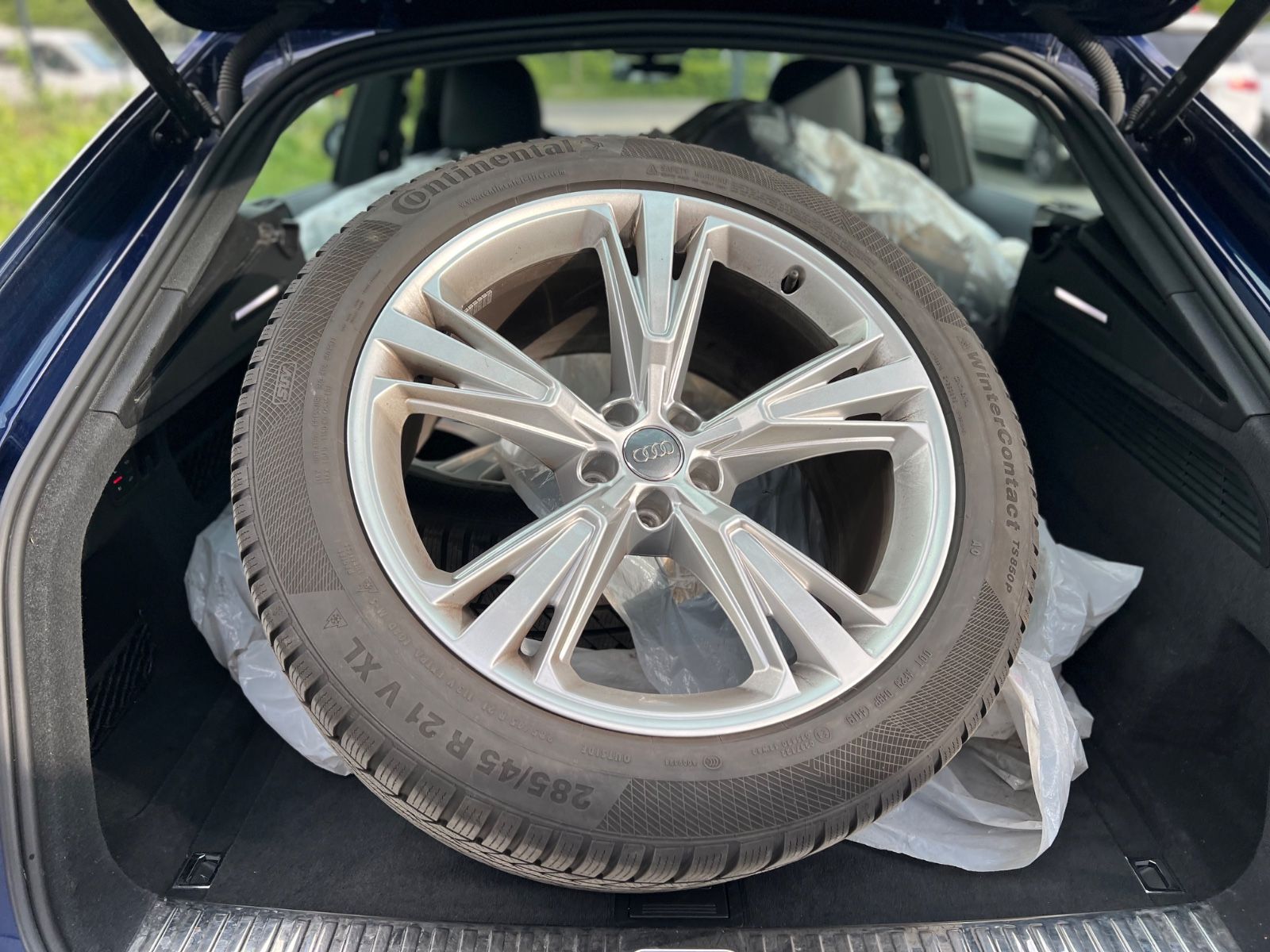 Audi Q8 50 TDI quattro*S-LINE* Panorama*SOFT-CLOSE*