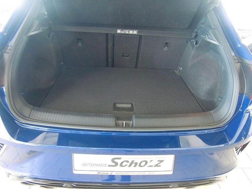 Volkswagen T-Roc R 2.0 TSI 4Motion - Samsaru's Car Outlet