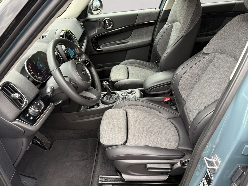 MINI Countryman Cooper S - Samsaru's Car Outlet