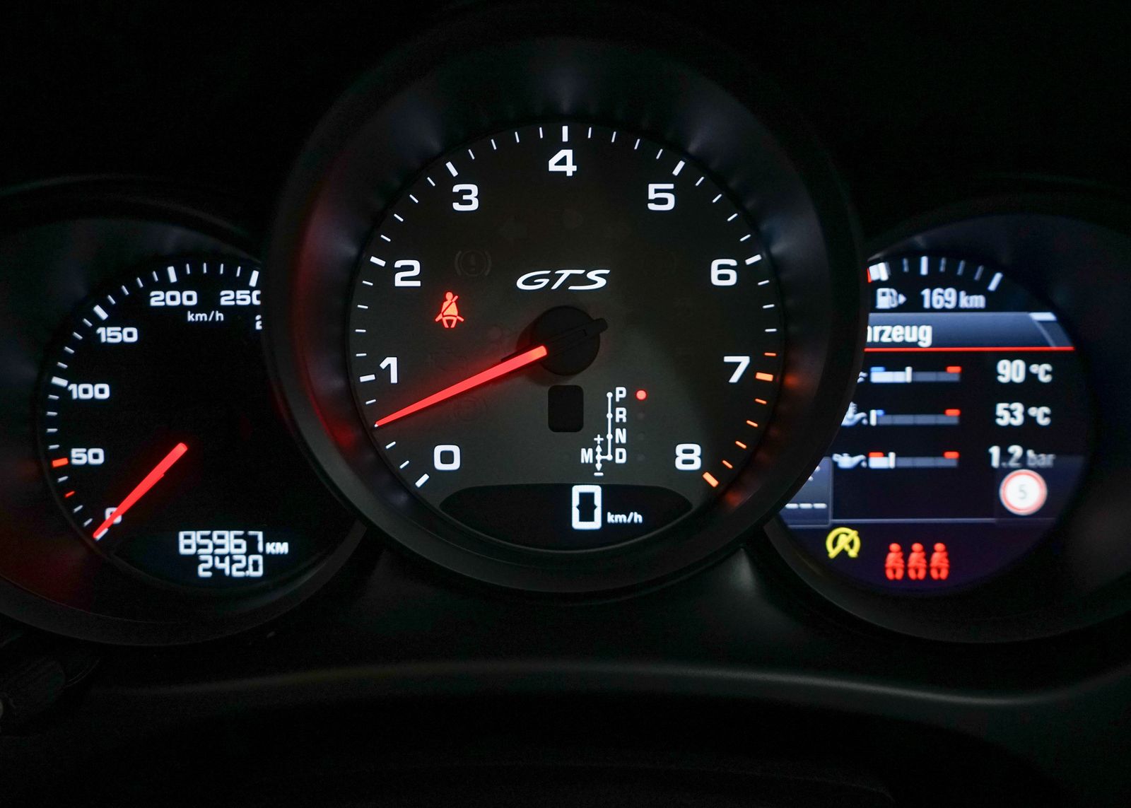 Porsche Macan GTS - Samsaru's Car Outlet