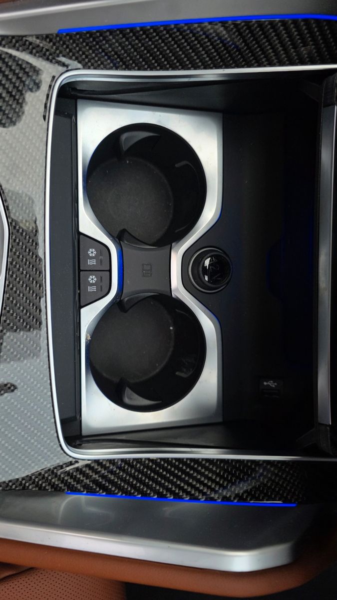 BMW X6 30d M - Samsaru's Car Outlet