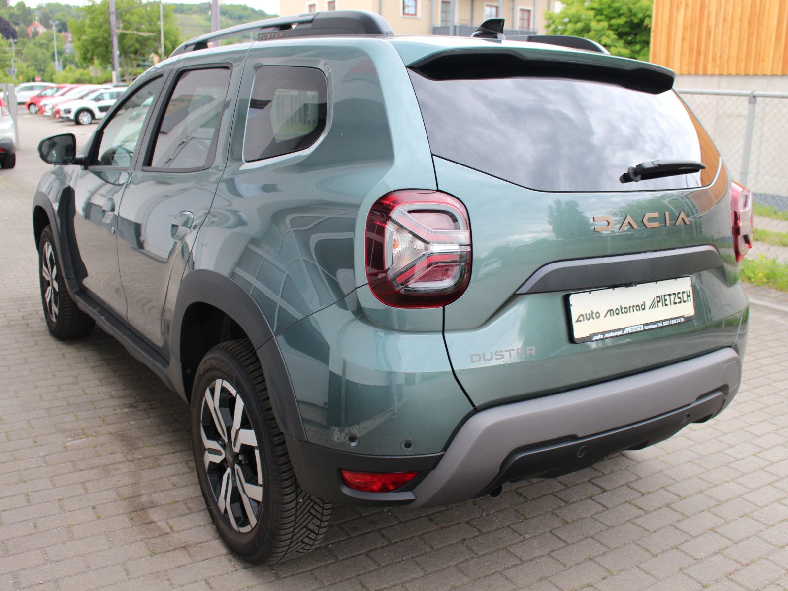 Dacia Duster Extreme 1.3 TCe 150 AT - Samsaru's Car Outlet