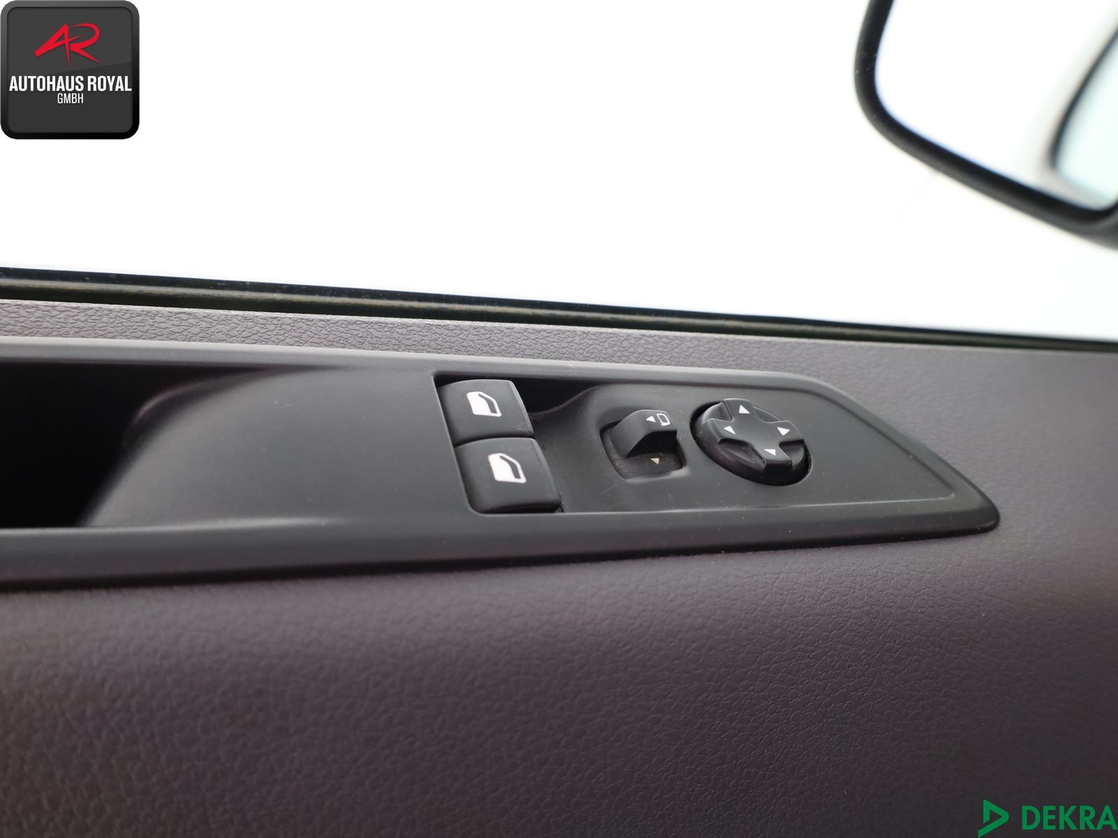Opel Vivaro 2.0 D CARGO M AUT - Samsaru's Car Outlet