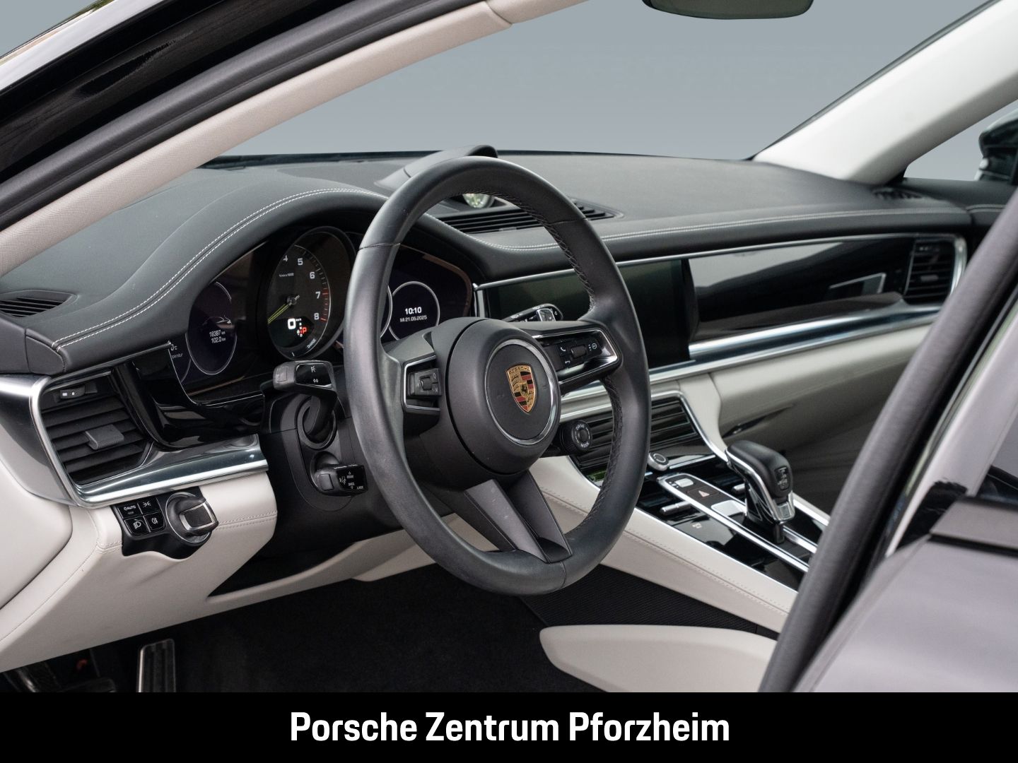 Porsche Panamera 4 E-Hybrid Sport Turismo Surround-View