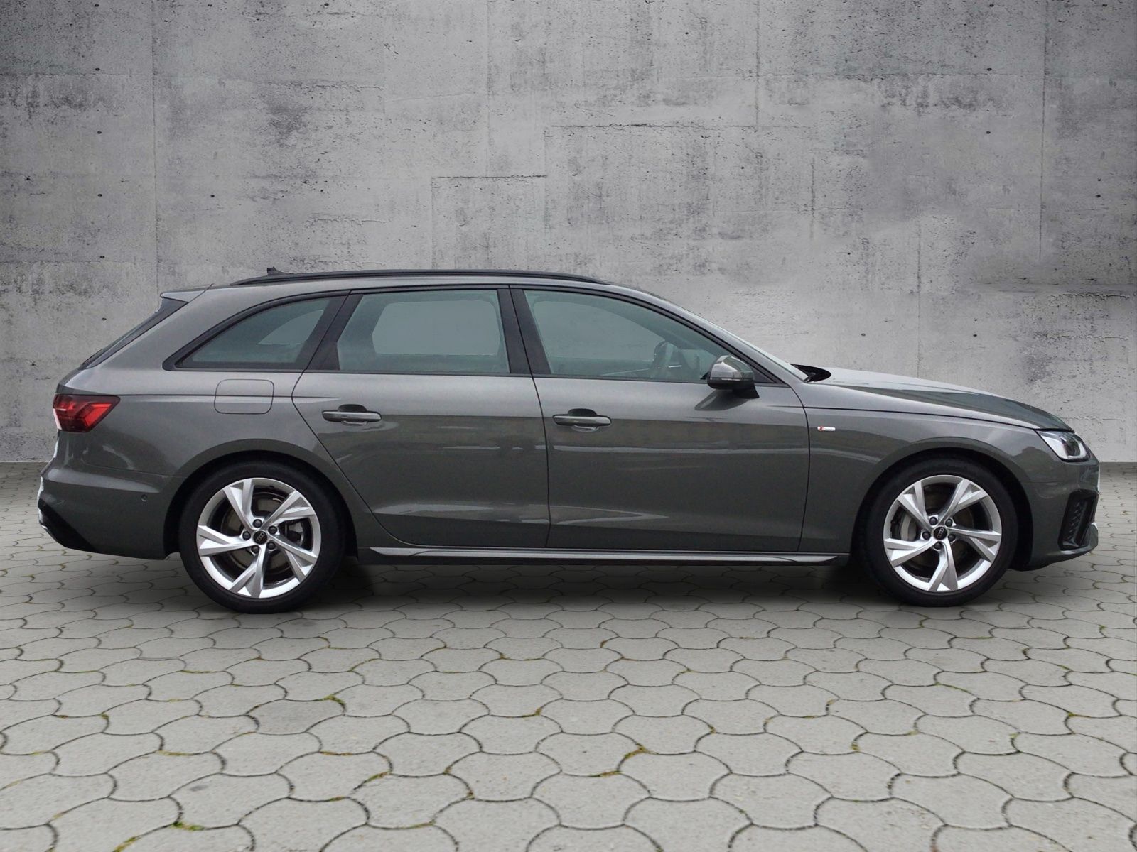 Audi A4 Avant 40 TFSI quattro S-tronic S-LINE STH