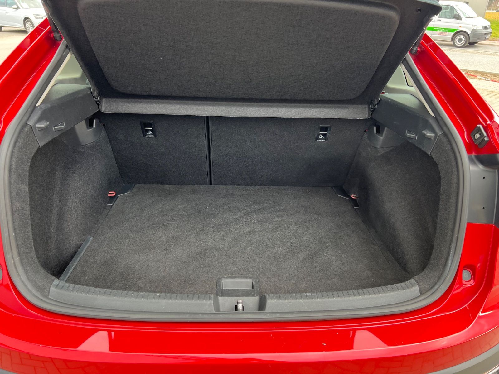 Volkswagen Taigo Style DSG - Samsaru's Car Outlet