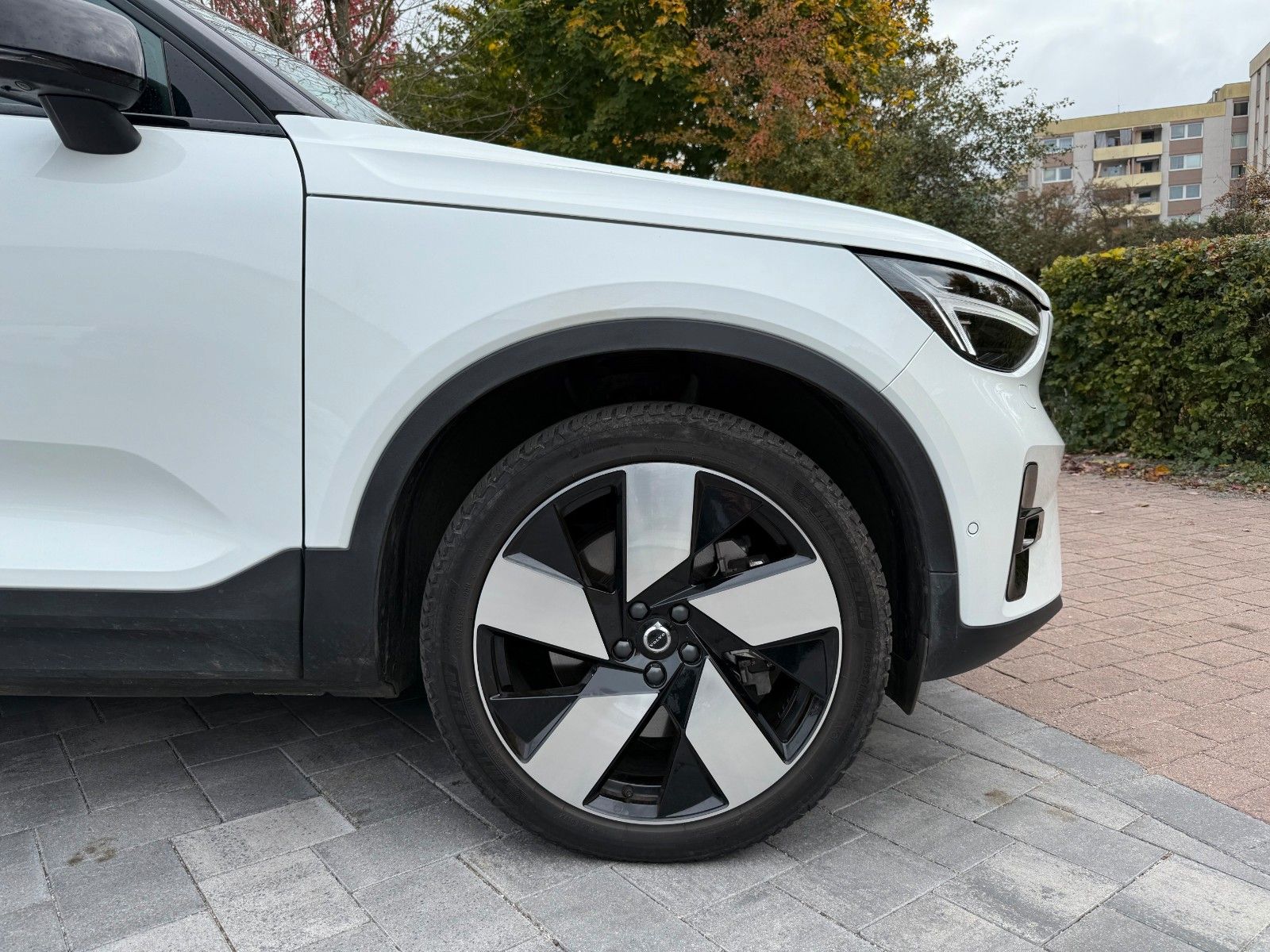 Volvo XC40 ULTIMATE TWIN+PIXEL+AHK+20"+WÄRMEPUMPE