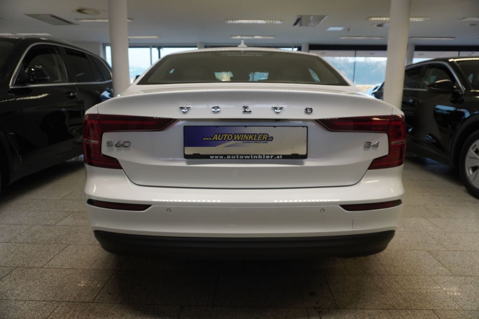 Volvo S60 B4 7DCT CORE Kamera/LED