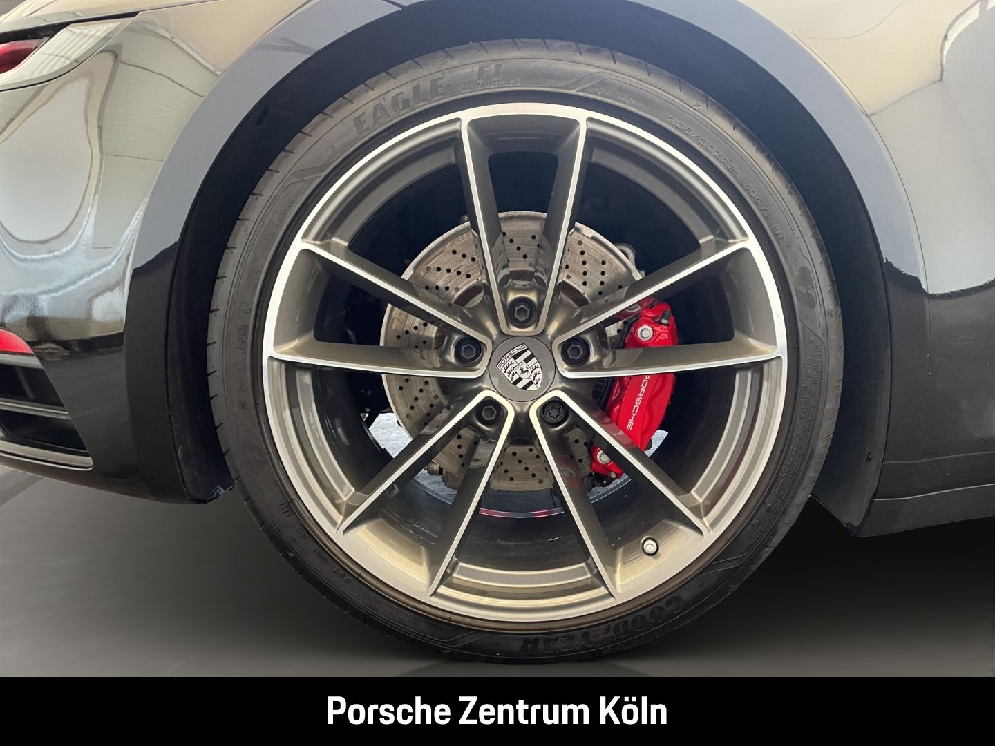 Porsche 992 911 Carrera 4S Cabriolet BOSE Sportabgas LED
