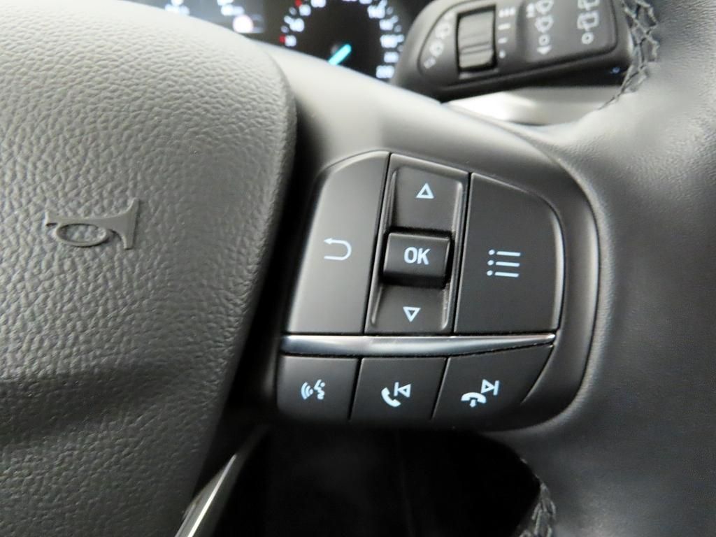 Ford Focus 1.0 M-Hybrid Aut Titanium iACC+LED+Kam+SHZ
