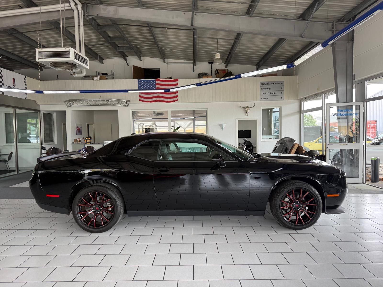 Dodge Challenger 3,6 Leder Kamera 8 Gang 2023