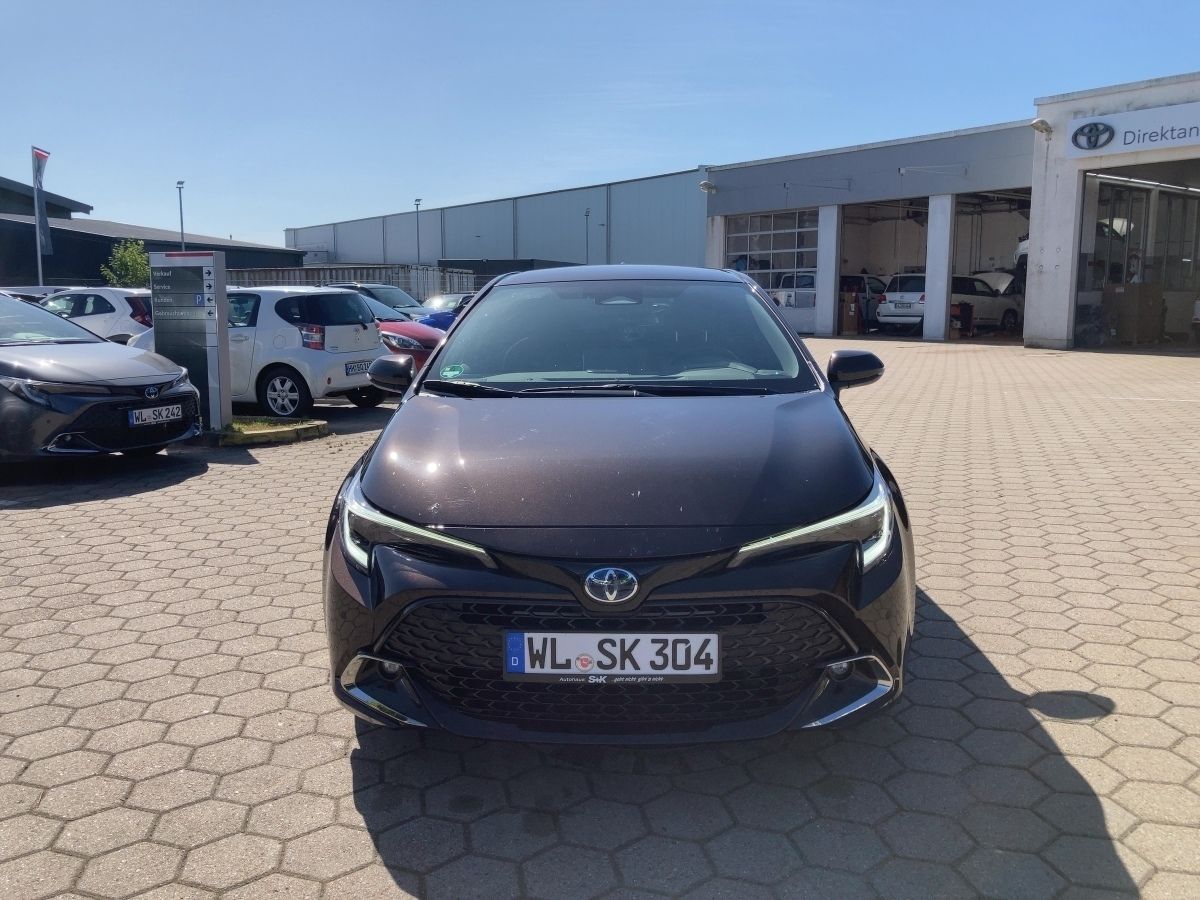 Toyota Corolla 1.8-l-Hybrid - Samsaru's Car Outlet