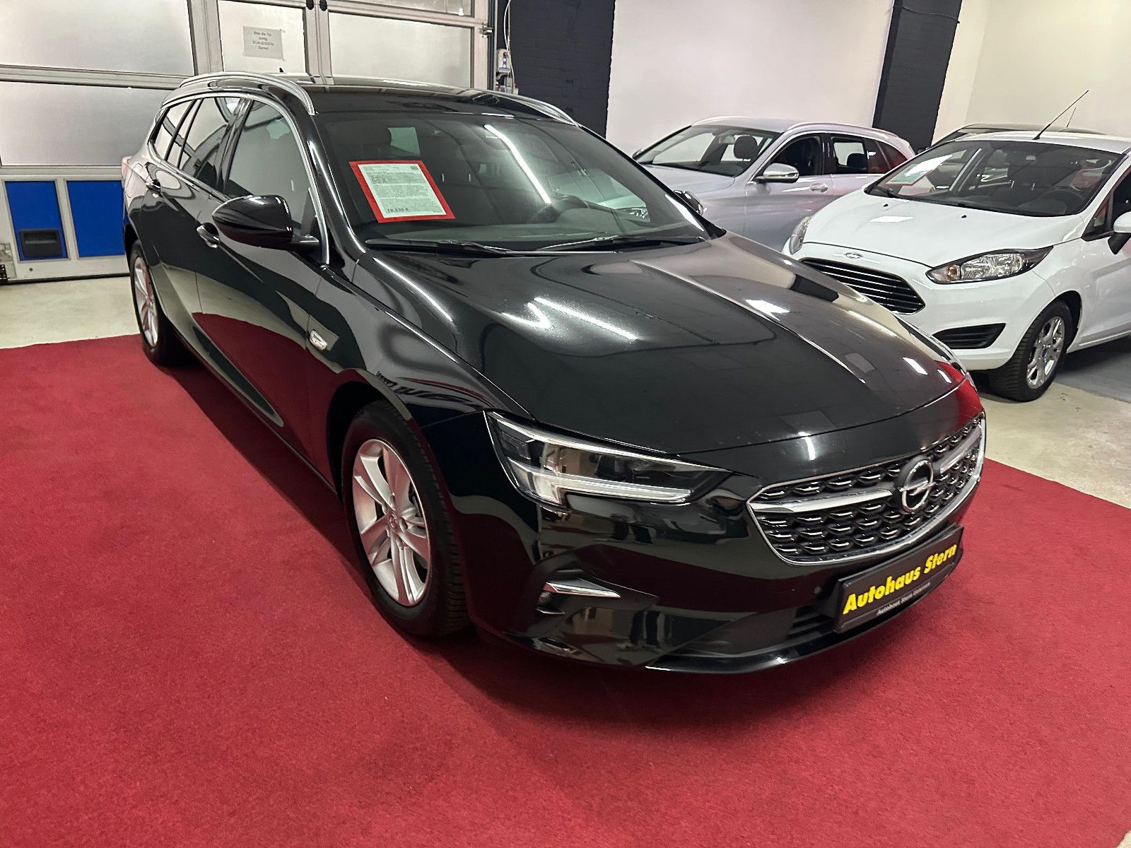 Opel Insignia B Sports Business - Samsaru's Car Outlet