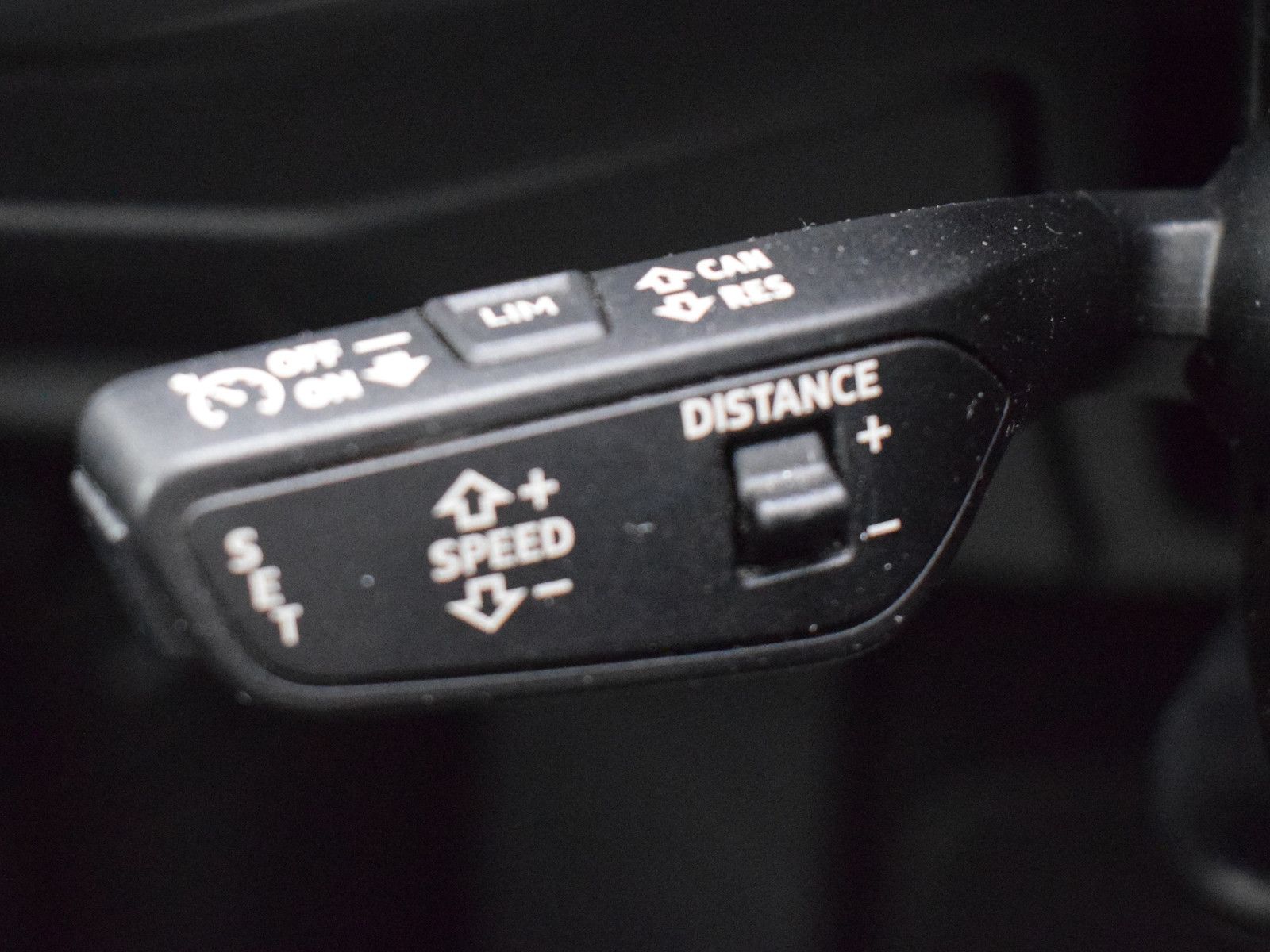 Audi A3 Limousine 35 TDI Edition One V-Cockpit Navi S