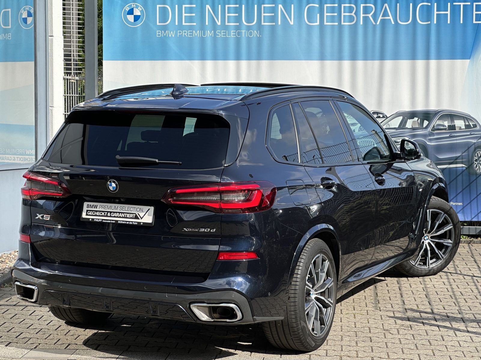 BMW X5 xDrive30d M Sport 2-Achs-Luft StHzg 7-Sitzer