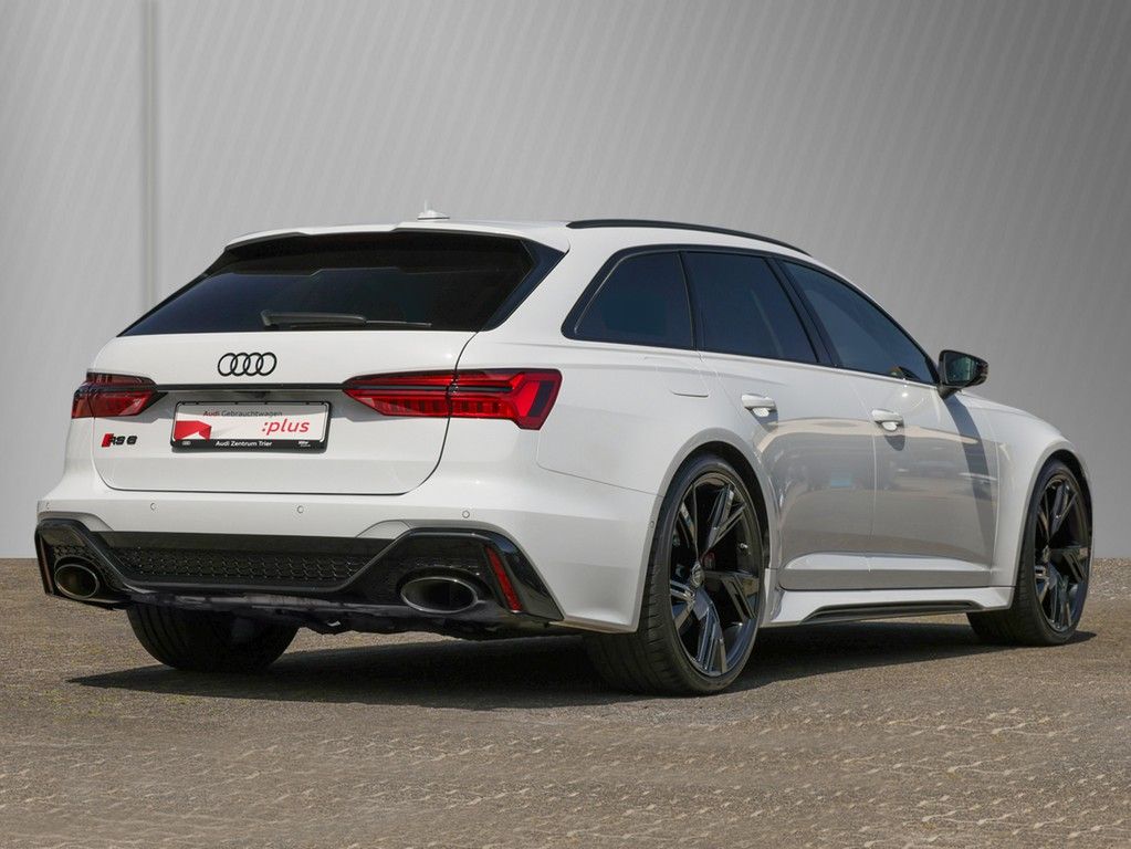 Audi RS 6 Avant RS Design-Paket
