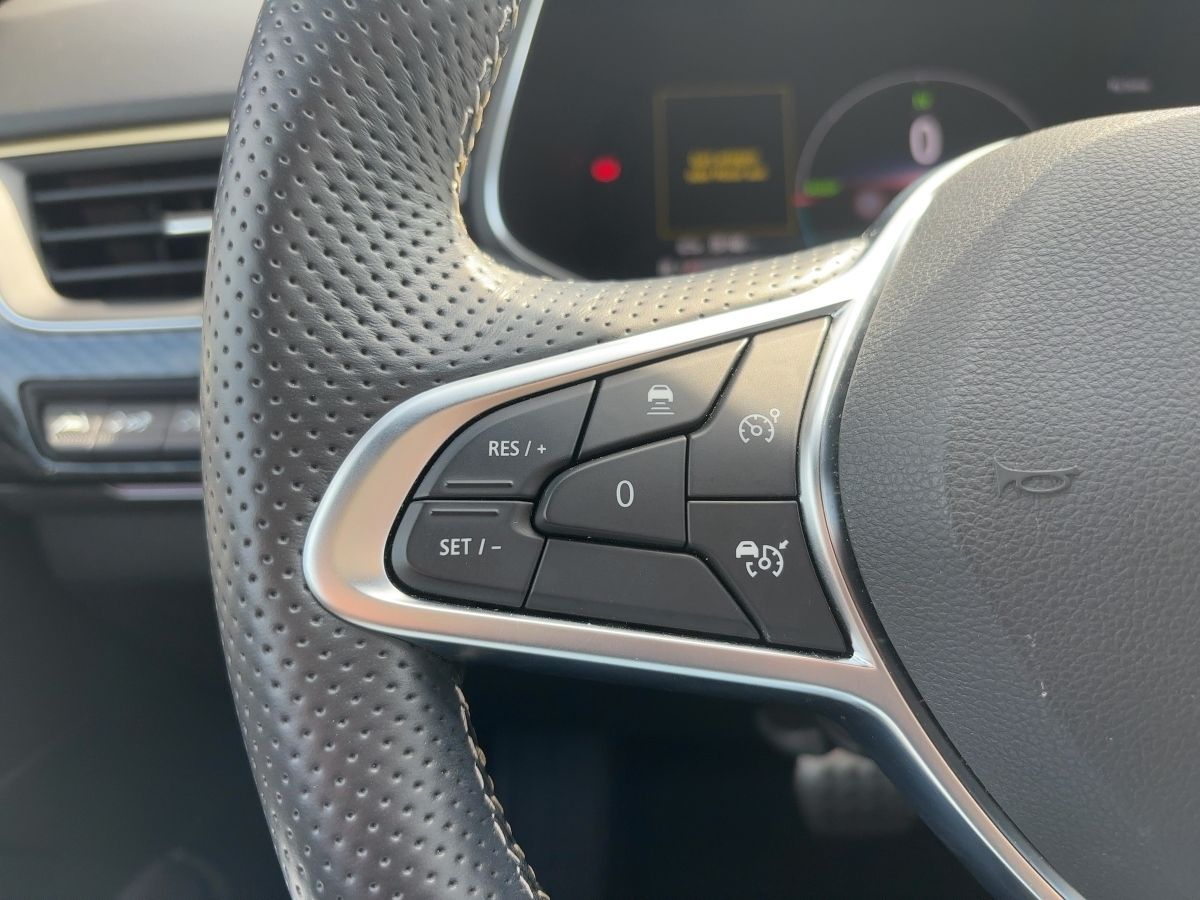 Renault Arkana E-TECH 145 E-Tech Engineered - Samsaru's Car Outlet