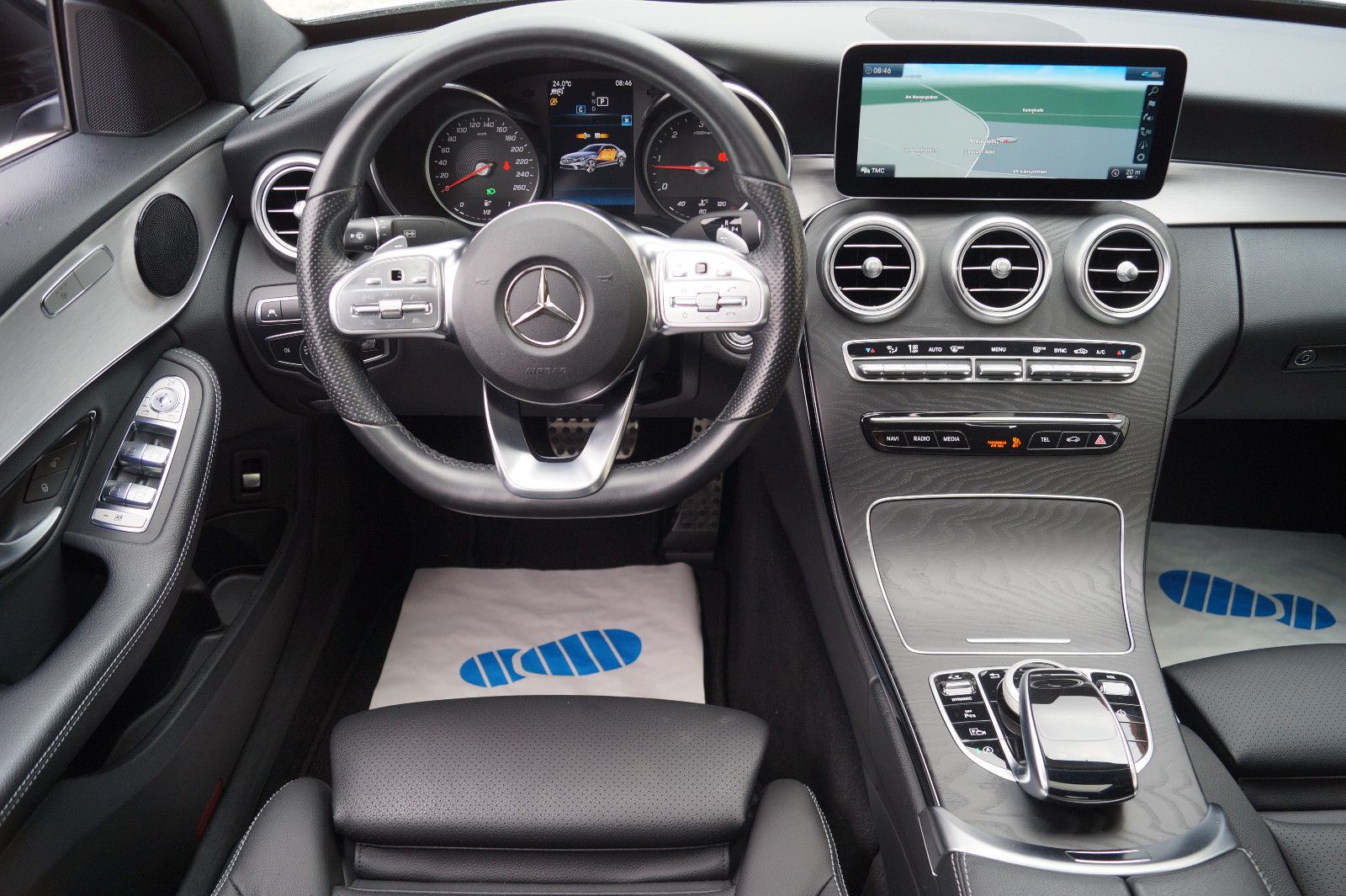 Mercedes-Benz C 220 d AMG - Samsaru's Car Outlet