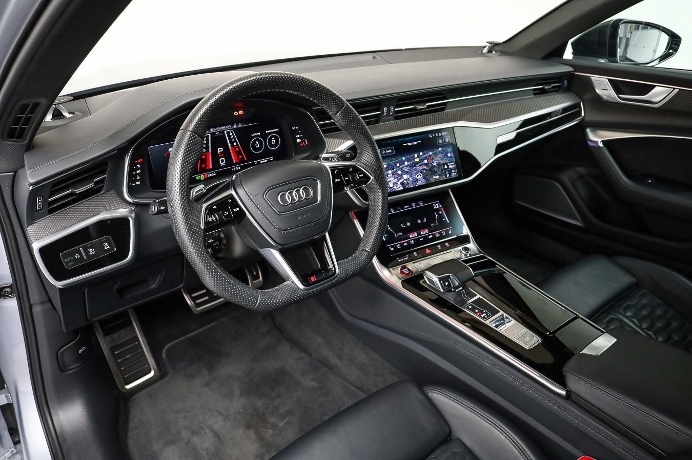 Audi RS 6 Avant Carbon*Pano*B&O*Night*HUD*Assist*Dyna