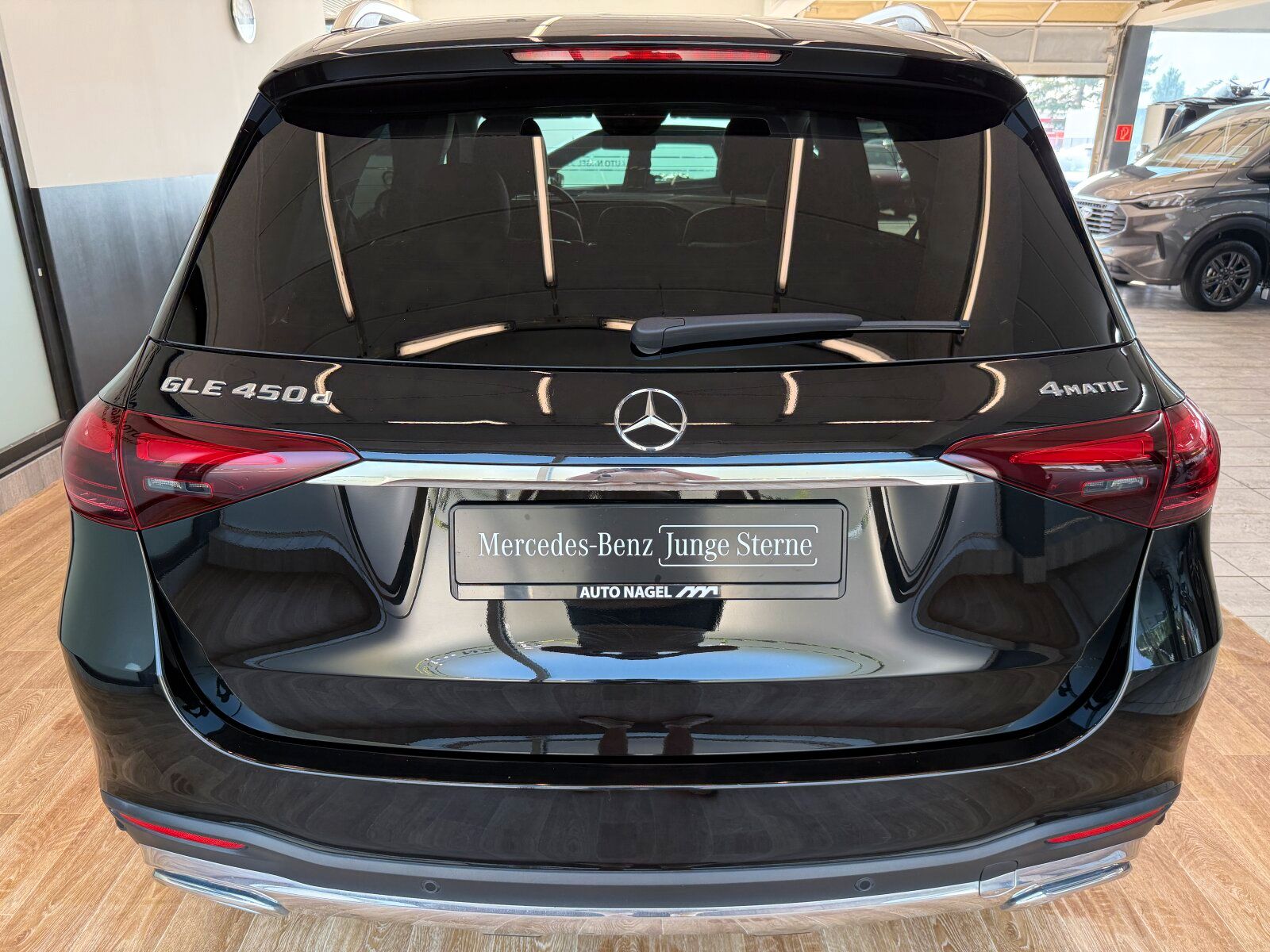 Mercedes-Benz GLE 450 d 4M AMG +Multibeam+NAVI+DAB+AHK+360°+