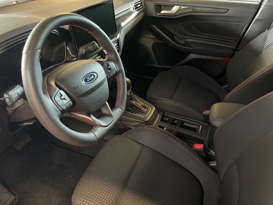 Ford Focus Turnier 1.0 EcoBoost Hybrid Aut. ST-LINE