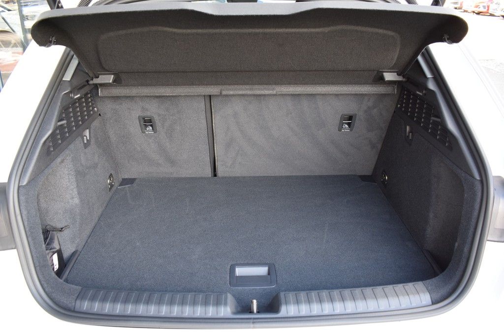 Audi A3 Sportback 35 TDI S-tr. - Samsaru's Car Outlet