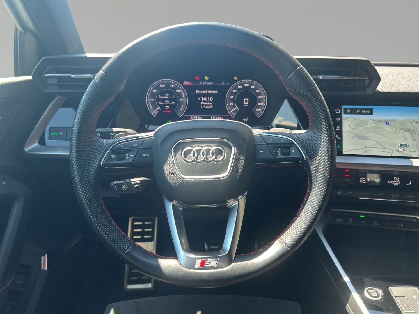 Audi A3 Sportback 45 TFSI e S-Line - Samsaru's Car Outlet