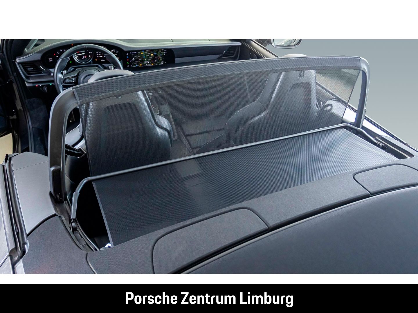 Porsche 992 911 Carrera 4 GTS Cabriolet LiftsystemVA LED