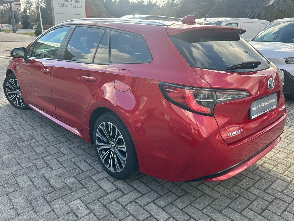 Toyota Corolla 1.8 Hybrid Touring Sports - Samsaru's Car Outlet