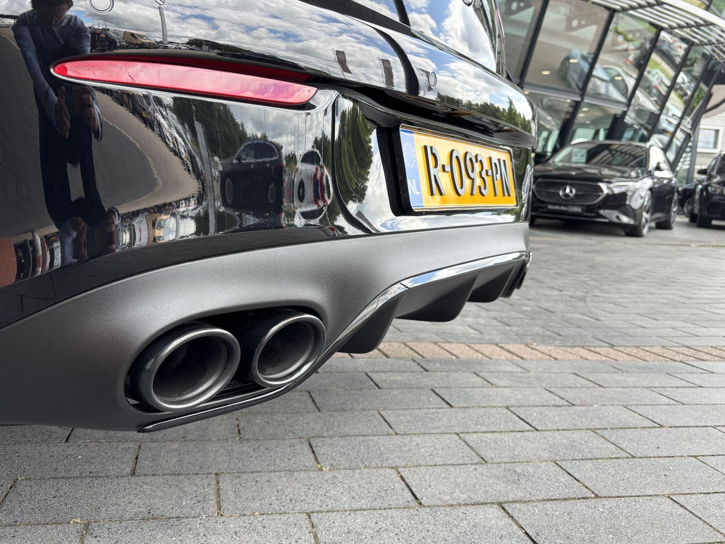 Mercedes-Benz E 53 AMG 4-Matic+ Coupé - Samsaru's Car Outlet