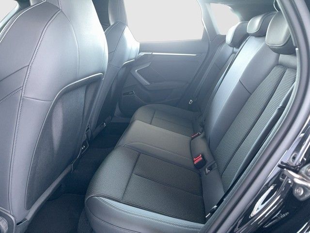 Audi A3 Sportback 35 TFSI S line PANO+SONOS+RFK+MATRI