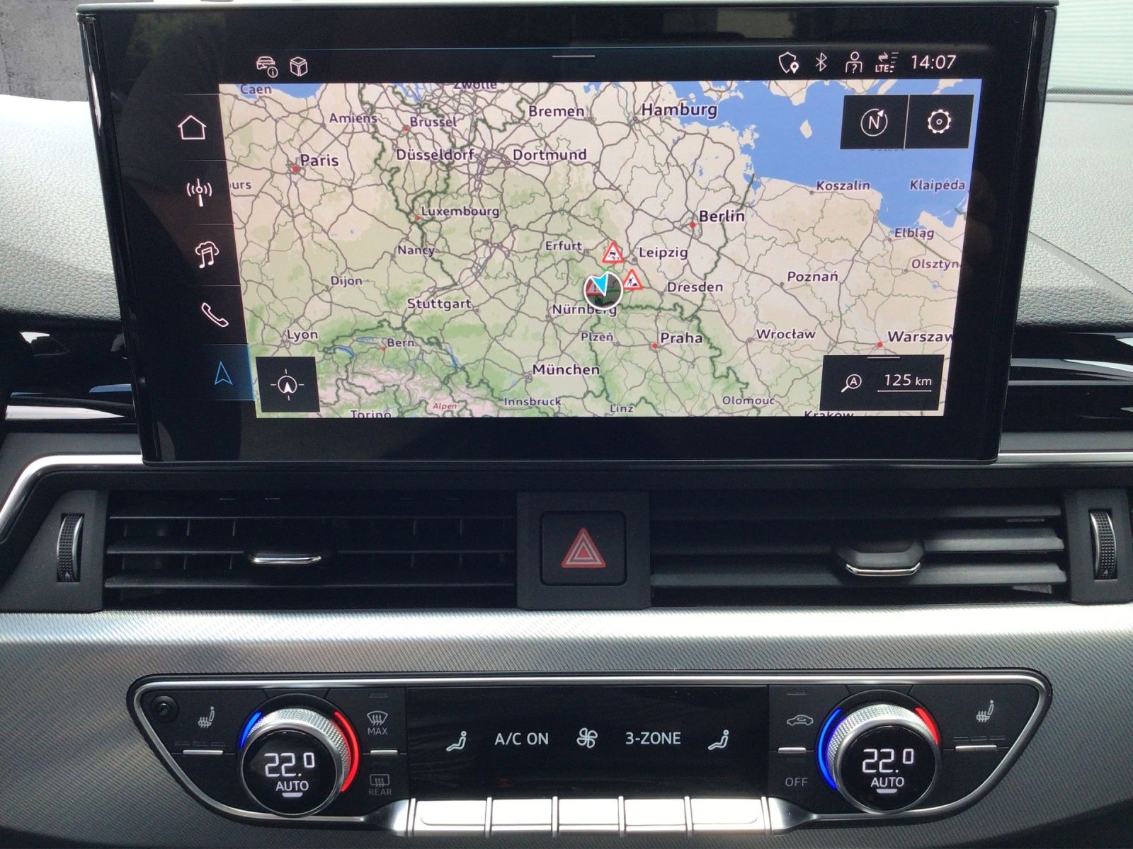 Audi A4 allroad 45TFSI qua S tron/Matrix/Pano/AHK/B&O