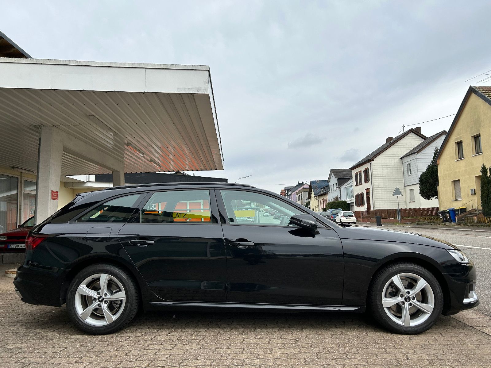 Audi A4 Avant 35 TDI Aut - Samsaru's Car Outlet