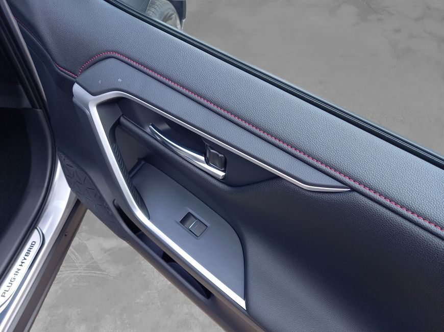Toyota RAV 4 Plug-in-Hybrid Style 360° Sitzbelüftung