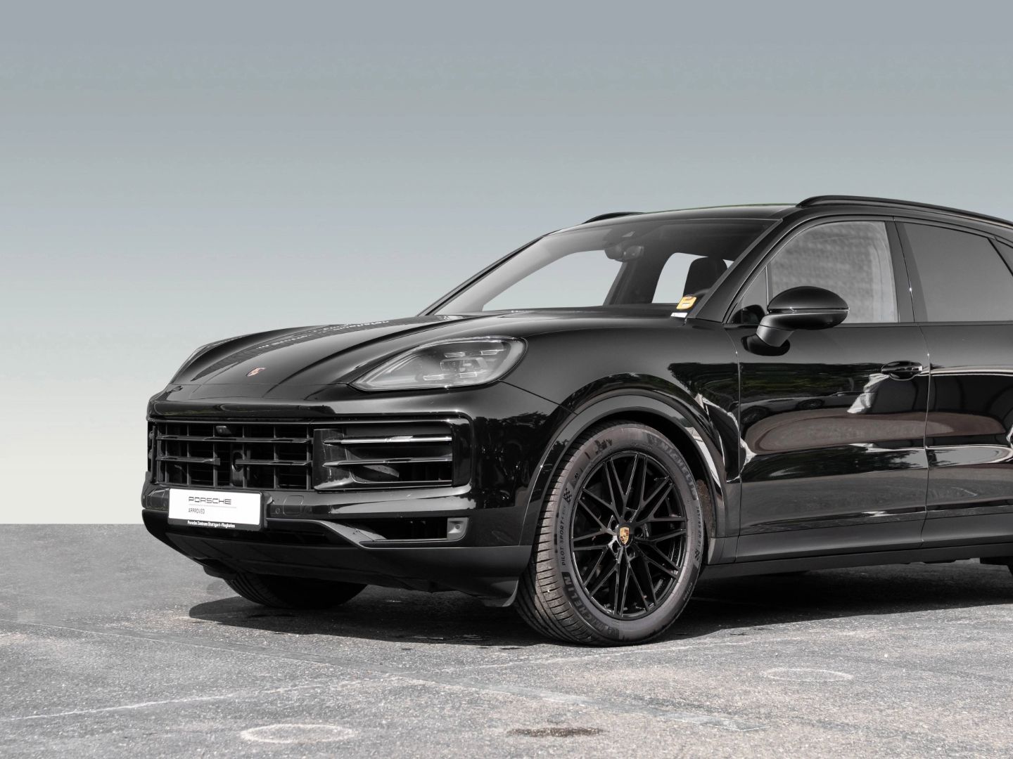 Porsche Cayenne 18 Wege Sitze AHK Pano 21 Zoll 90l Tank