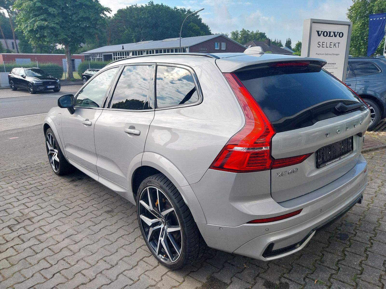 Volvo XC60 Polestar Engineered Recharge Plug-In Hybrid