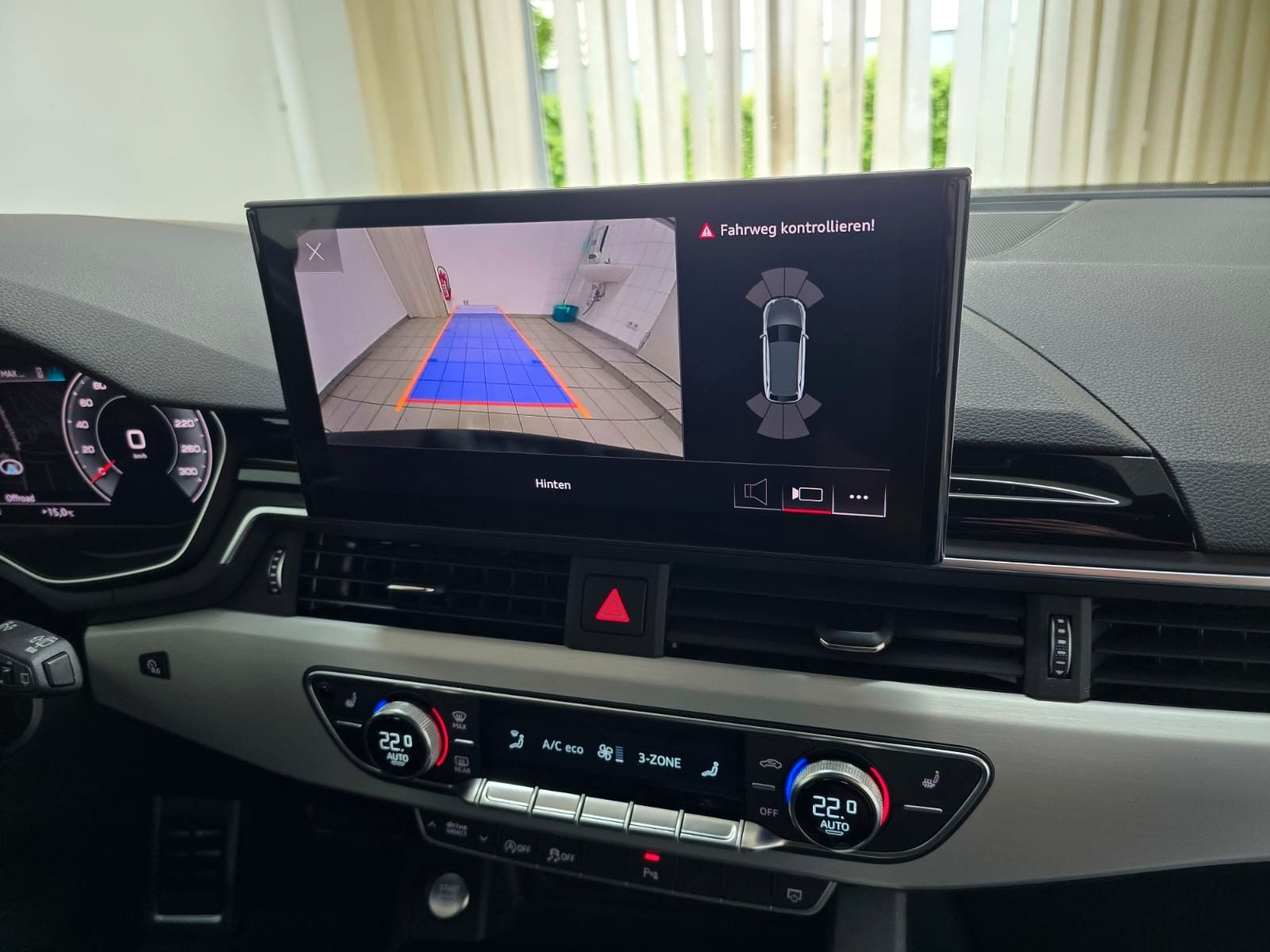 Audi A4 Avant 40 TDI qu. S Line Matrix Panorama B&O