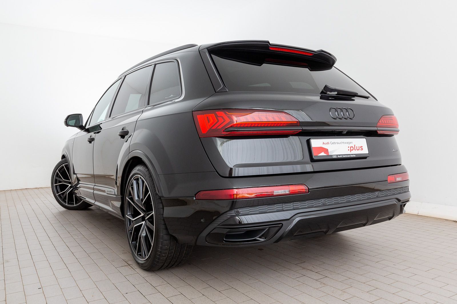 Audi Q7 S line 50 TDI qu.tiptr. STDHZG 360°K PANO B&O
